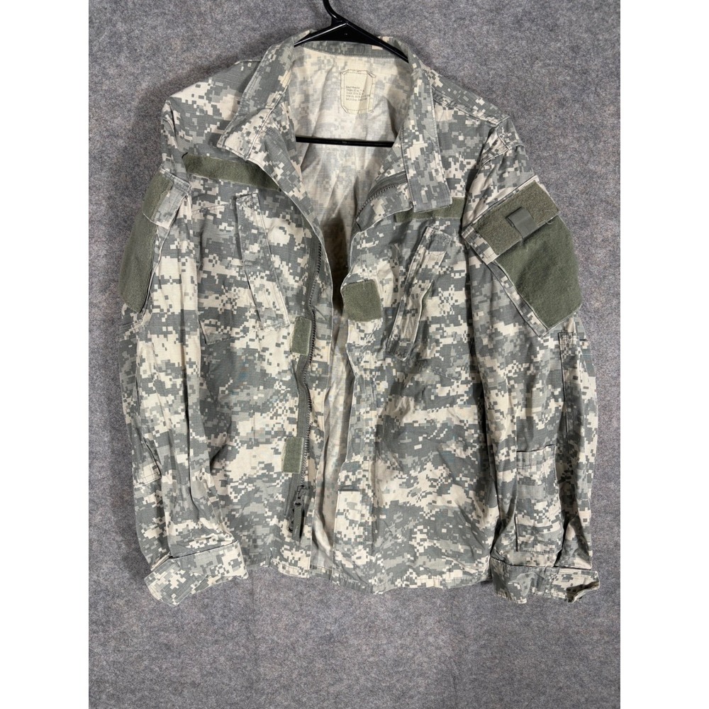 US Army Combat Uniform Coat ACU Digital Camo Jacket Men Small Regular